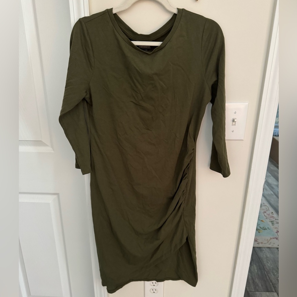 Army green side ruched tulip hem 3/4 sleeve jersey dress